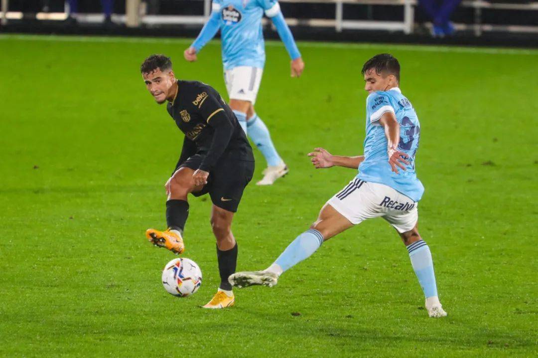 西班牙横扫那不勒斯，皮克状态火热的简单介绍