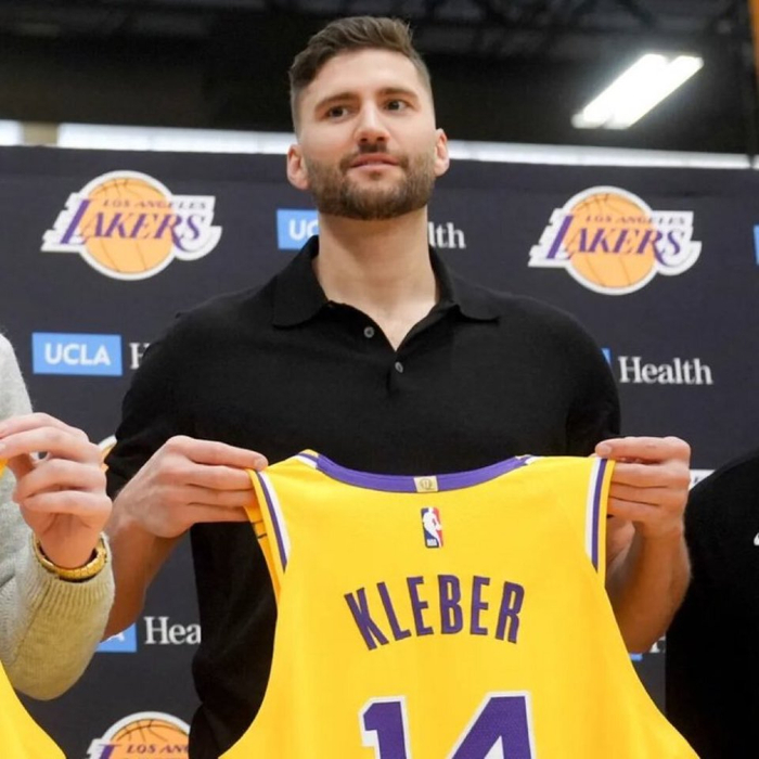 湖人小将因伤缺席训练,状态成谜的简单介绍 湖人小将因伤缺席训练,状态成谜的简单介绍