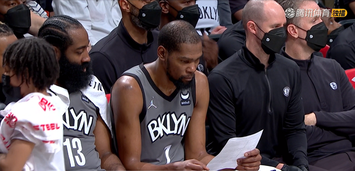 包含东莞主场告捷，易建联砍下分成全队最佳的词条