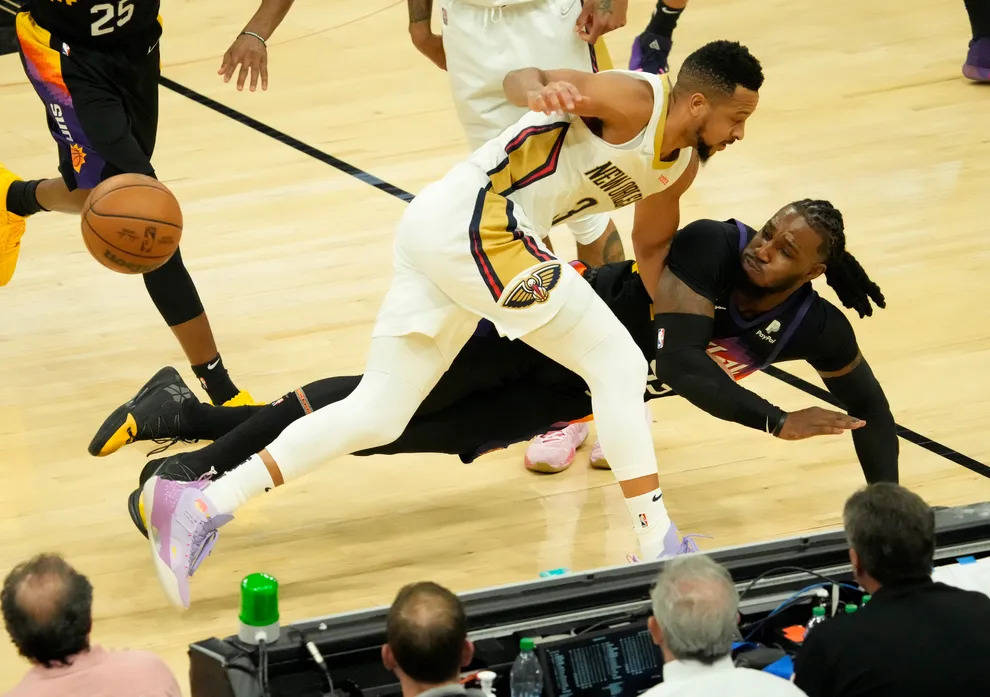 PG电子娱乐-江苏队主场告负，季后赛前途未卜的简单介绍