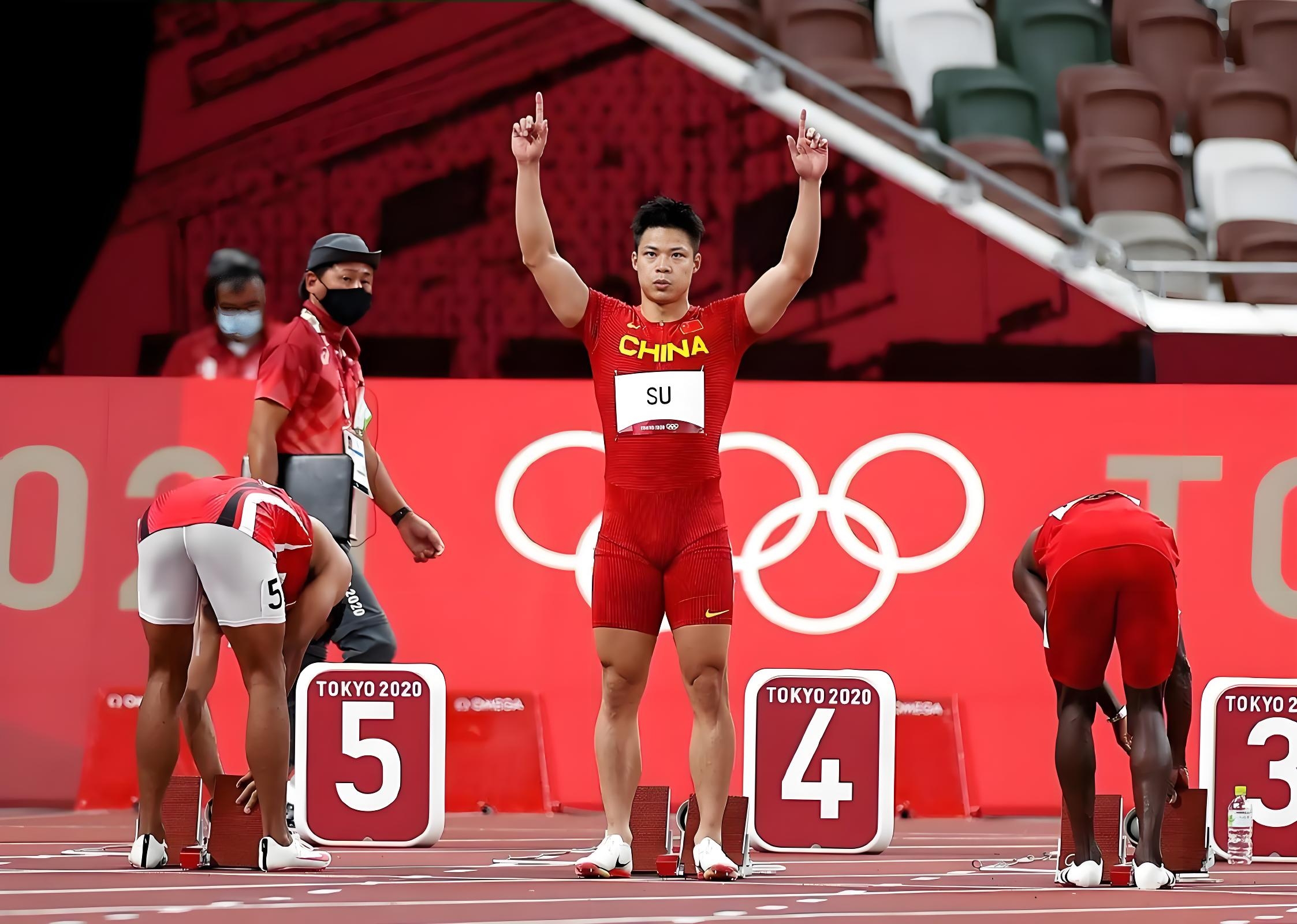 PG平台-世界级运动员争分夺秒追逐胜利