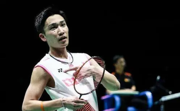 包含泰国队完胜马来西亚队，李梓嘉状态火热的词条