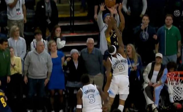 PG电子官网-步行者队客场惨败，遭遇失利