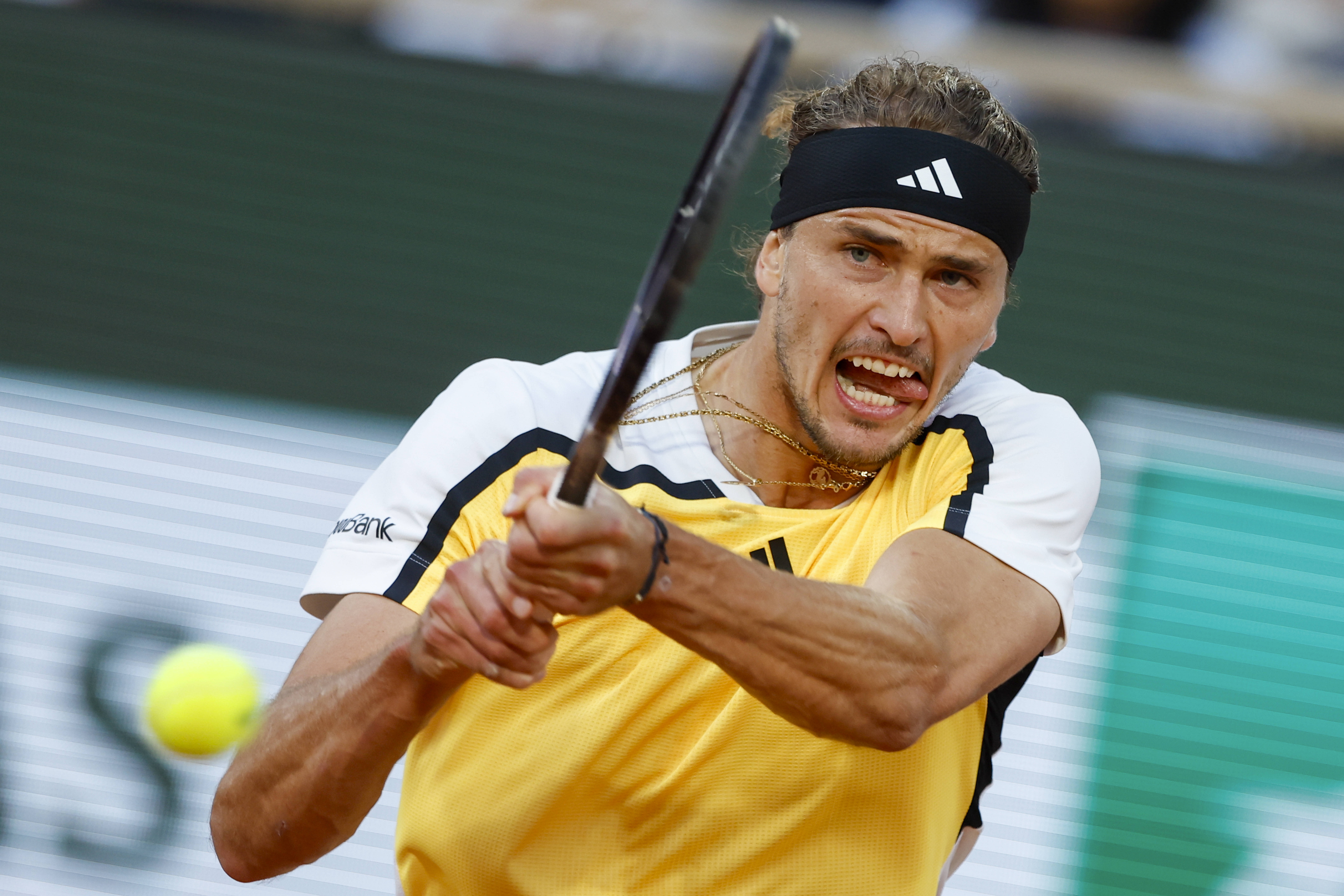 美国网球队险胜英国网球队，兹维列夫惊艳世界的简单介绍