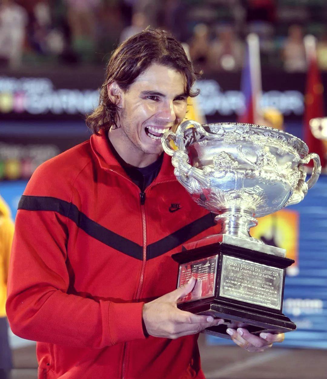 包含拉沃尔杯横扫法网，纳达尔扛起全队的词条